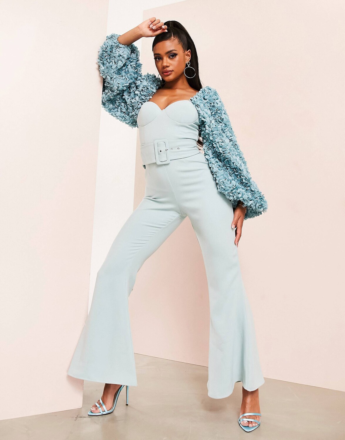 

Синий комбинезон с цветочным принтом и поясом ASOS LUXE 3D