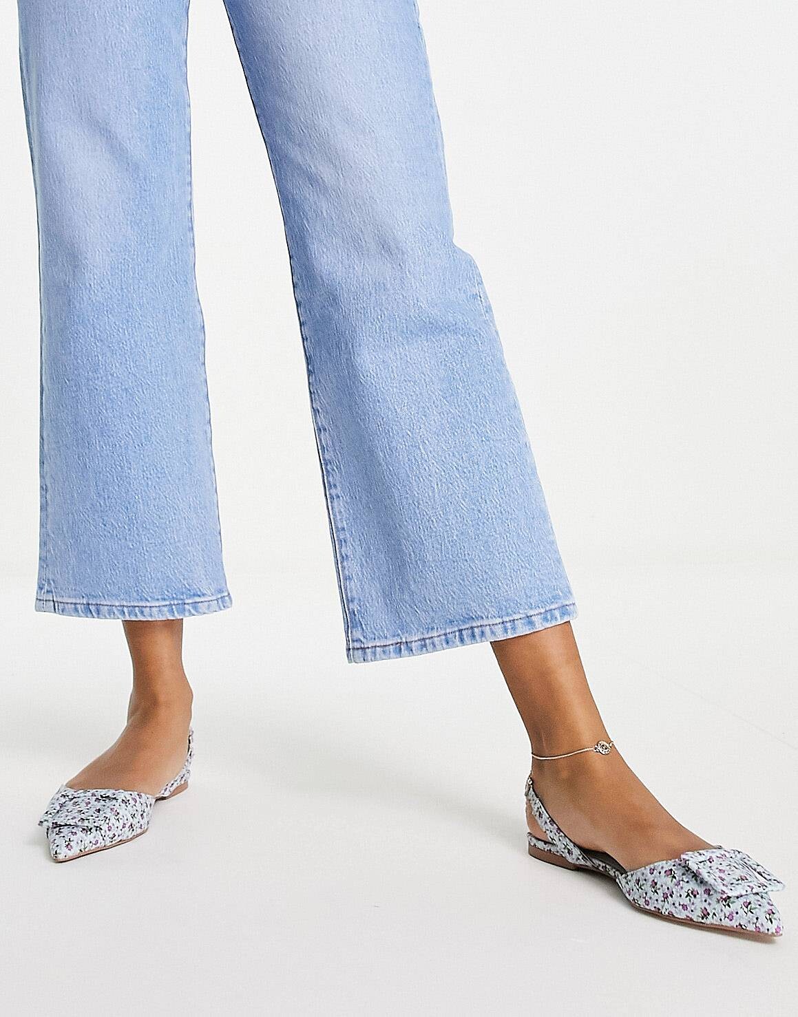 

Синие балетки с ремешком на пятке и цветочным принтом ASOS DESIGN Lemons