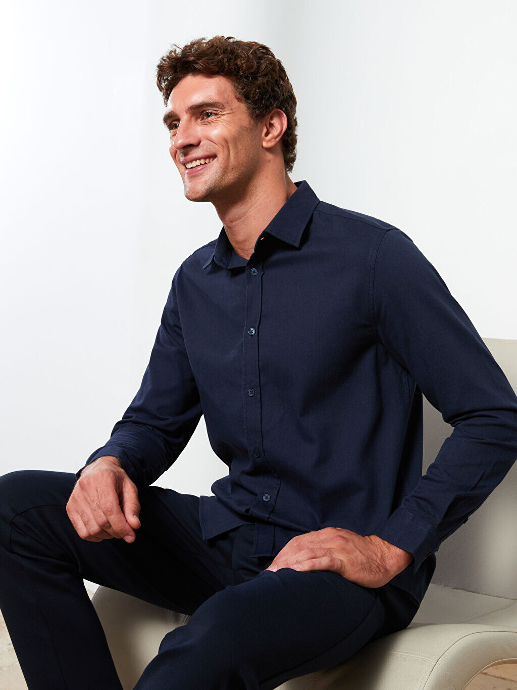

Мужская рубашка Slim Fit с длинным рукавом из габардина LCW Casual