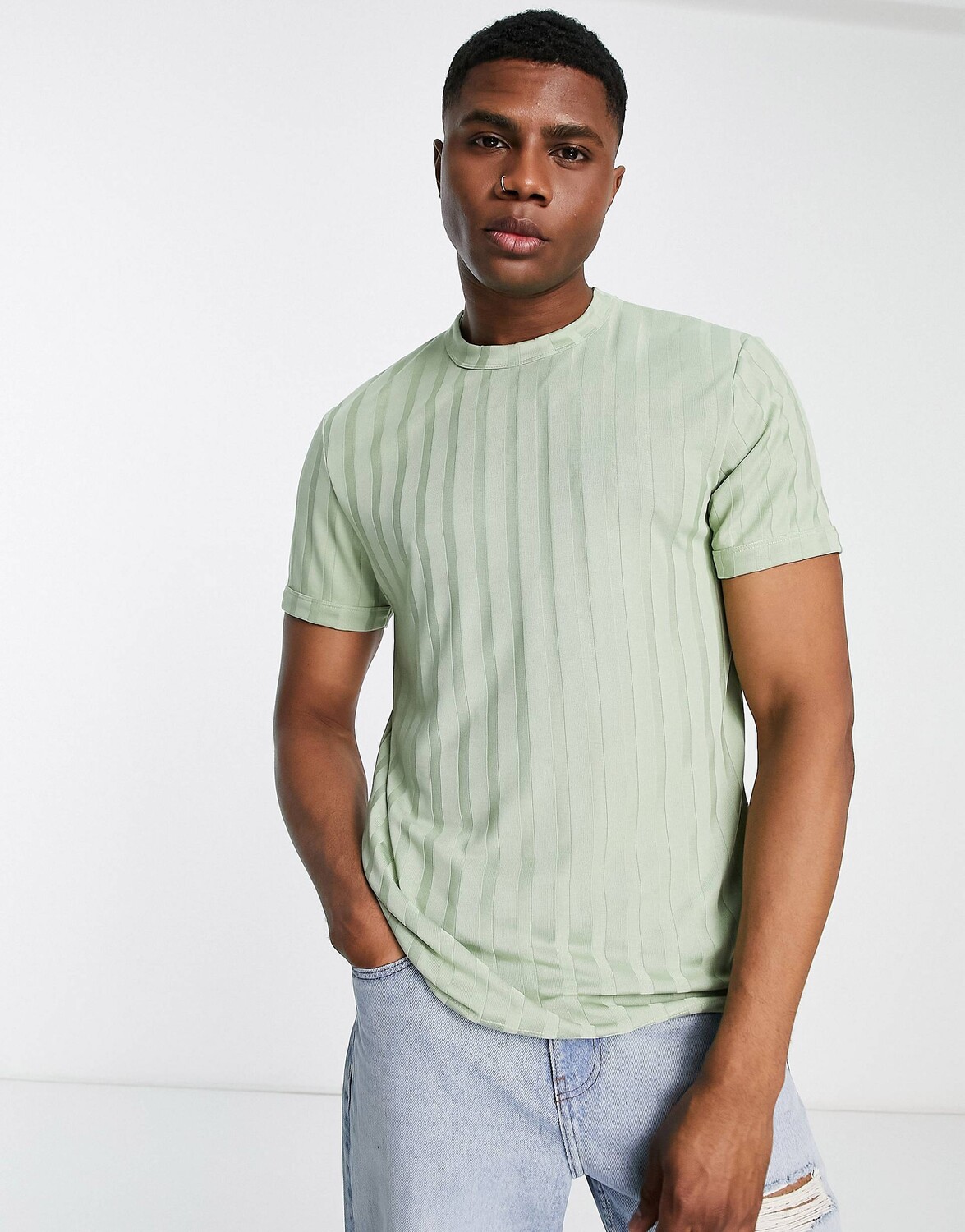 

Футболка цвета хаки в рубчик ASOS DESIGN