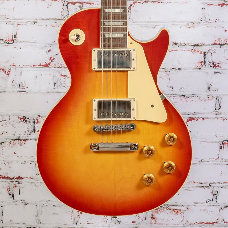 

Gibson - Custom 1958 Les Paul Standard Reissue VOS - Электрогитара - Washed Cherry Sunburst - w/HSC - x3115