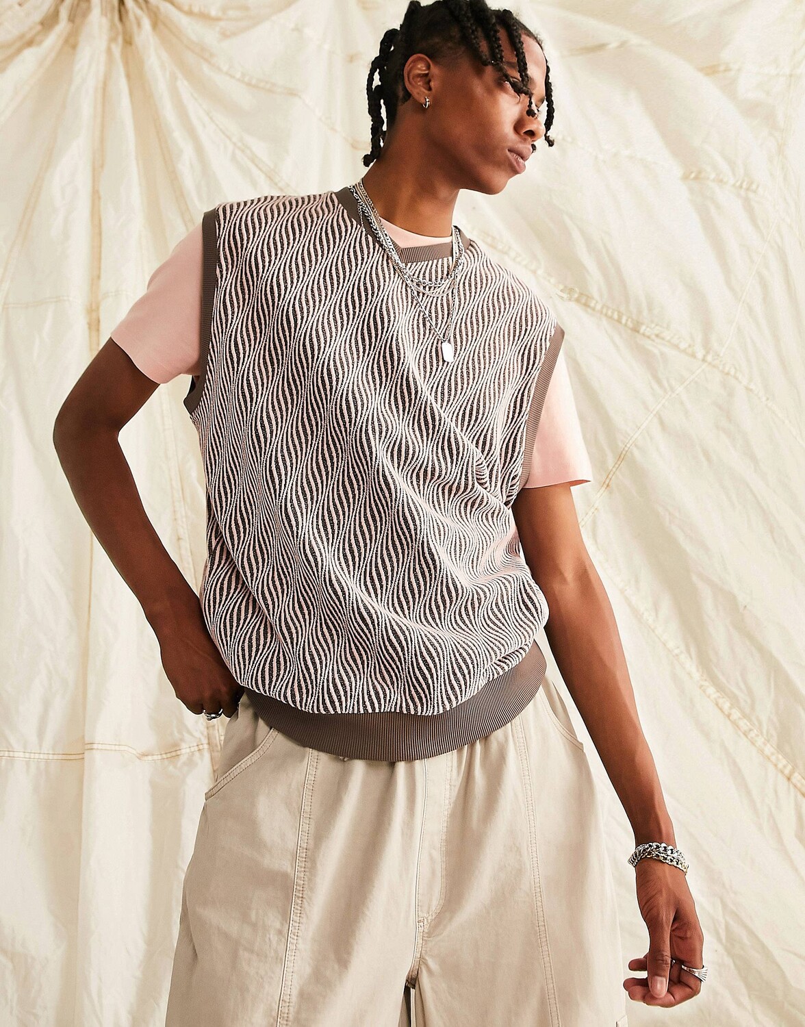 

Коричневая толстовка с начесом оверсайз ASOS DESIGN