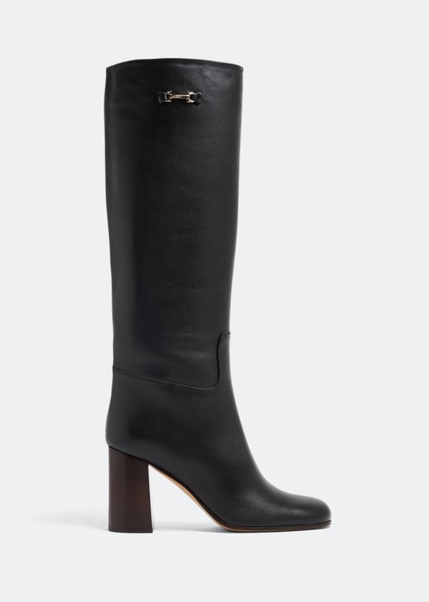 Ferragamo store gancini boots