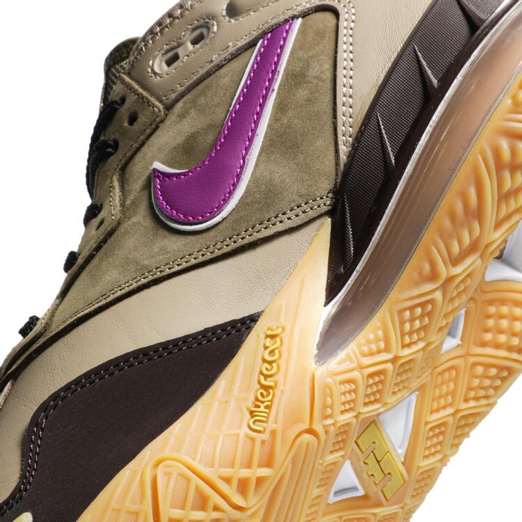 Nike atmos x LeBron 18 Low Viotech CDEK.Shopping