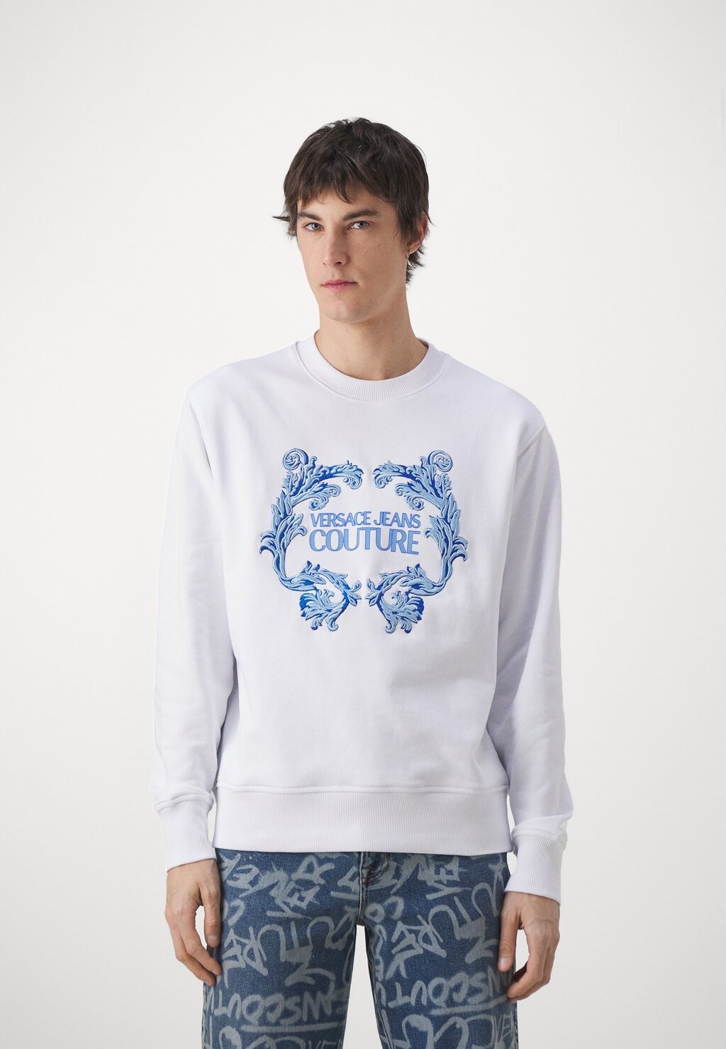 

Толстовка LOGO BAROQUE Versace Jeans Couture, цвет white