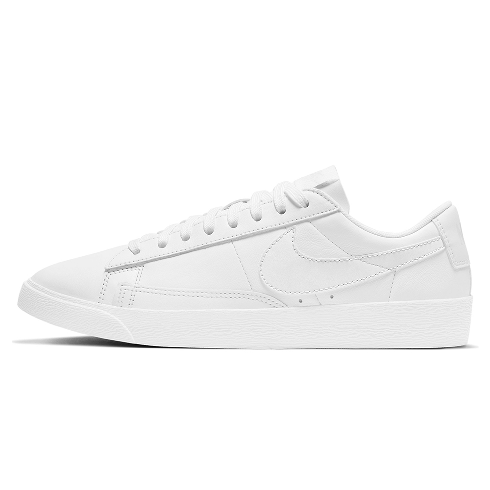 Nike blazer low 2025 le women's shoe white