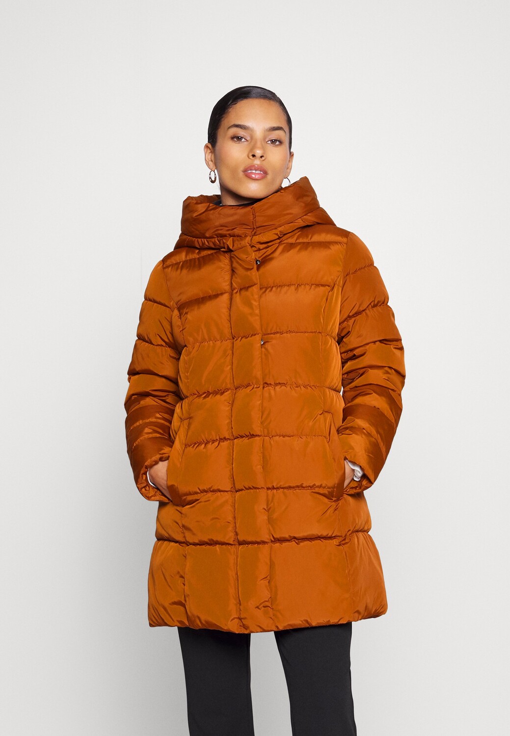 

Пальто зимнее ONLY Petite, карамельный, Коричневый