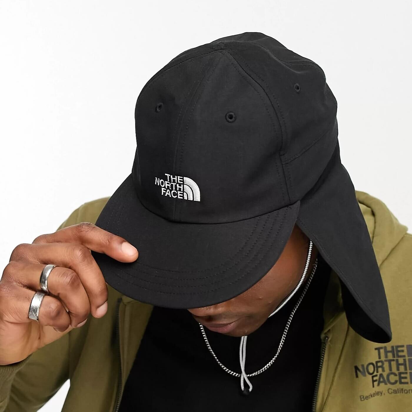 

Кепка солнцезащитная The North Face Class V, черный