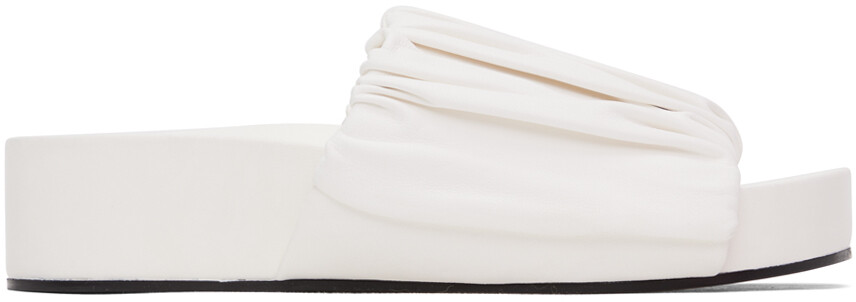 

Белые массивные сандалии со сборками Jil Sander