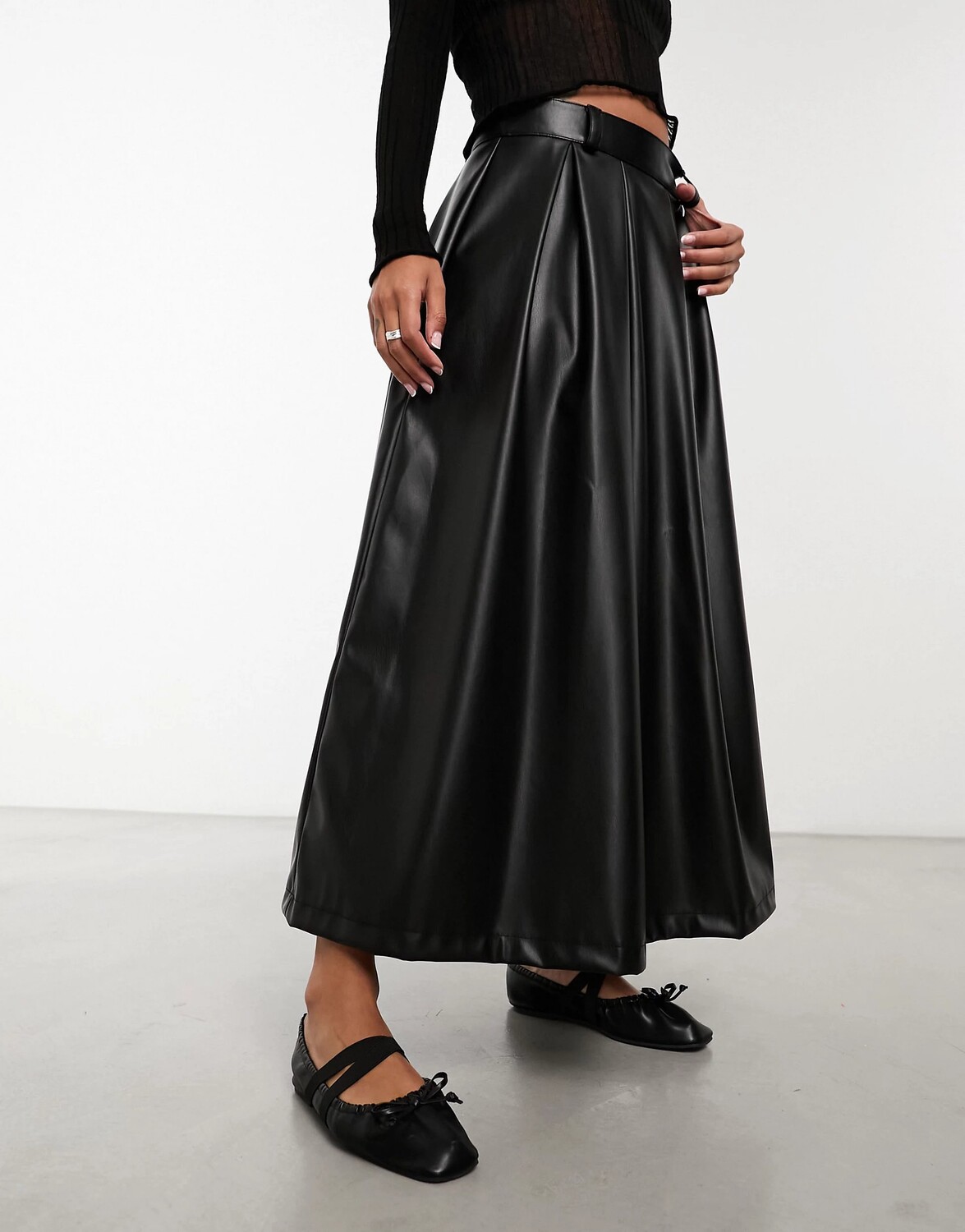 

Юбка миди Asos Design Faux Leather Full Prom, черный