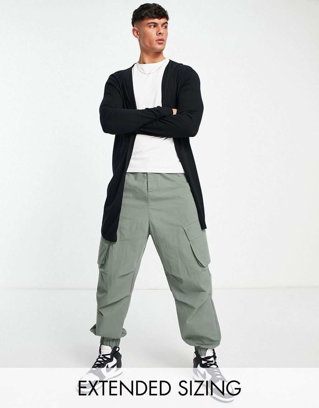 

Черный вязаный кардиган с капюшоном ASOS DESIGN