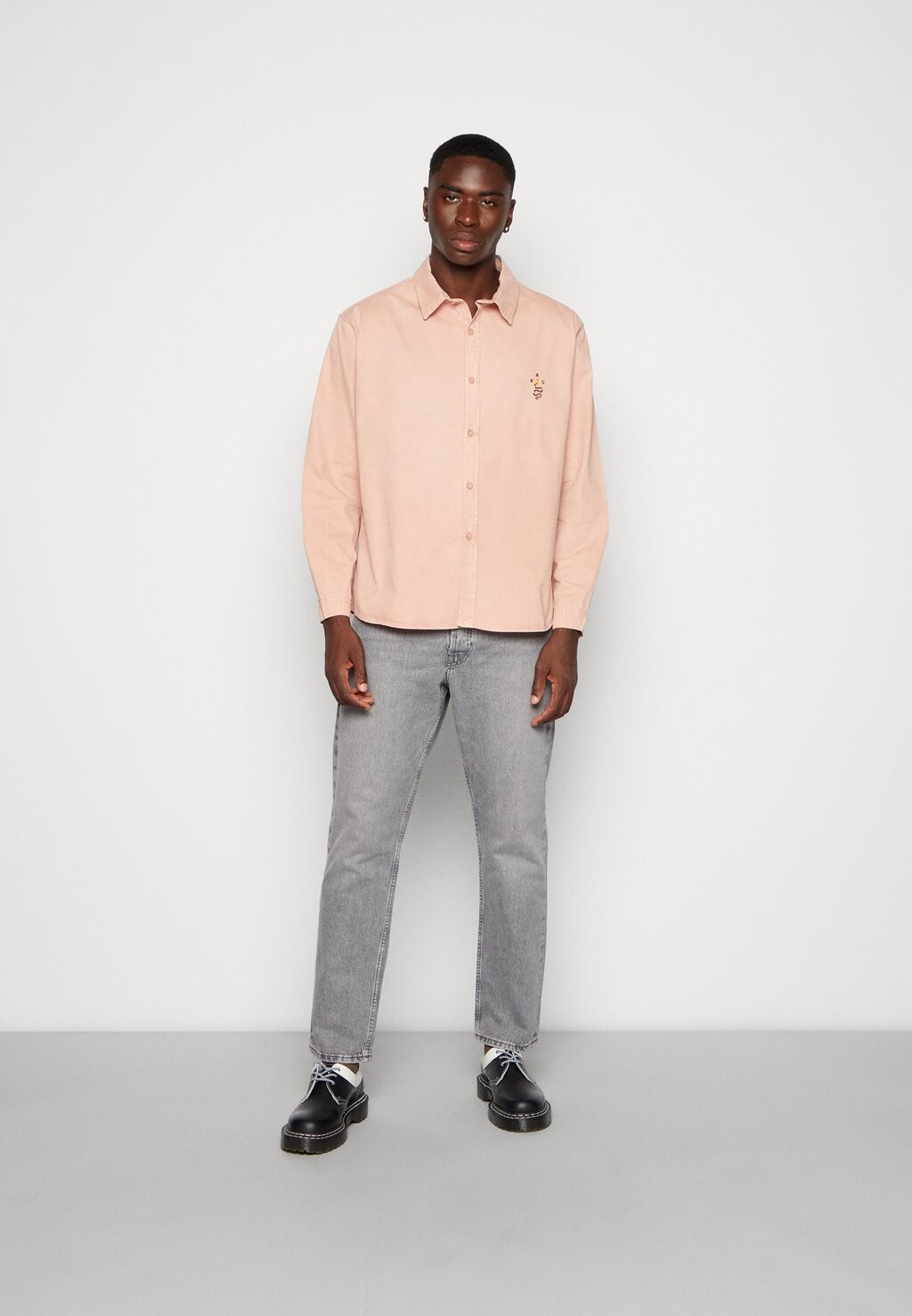 

Рубашка Kaotiko WASHED SNAKE UNISEX, цвет soft pink