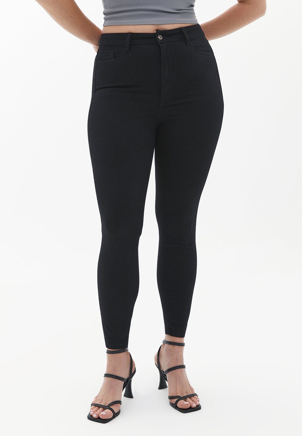 

Джинсы Skinny Fit OXXO