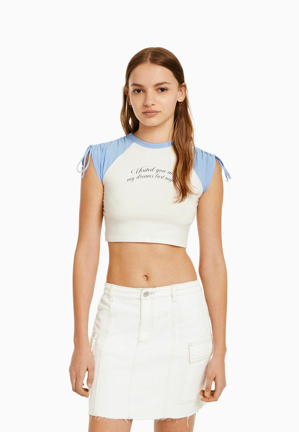 

Футболка с принтом Bershka, белый