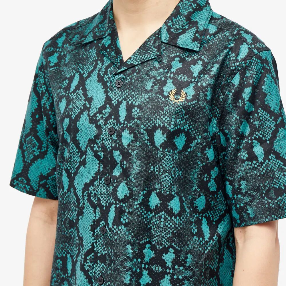 Отпускная рубашка со змеиным принтом, зеленый