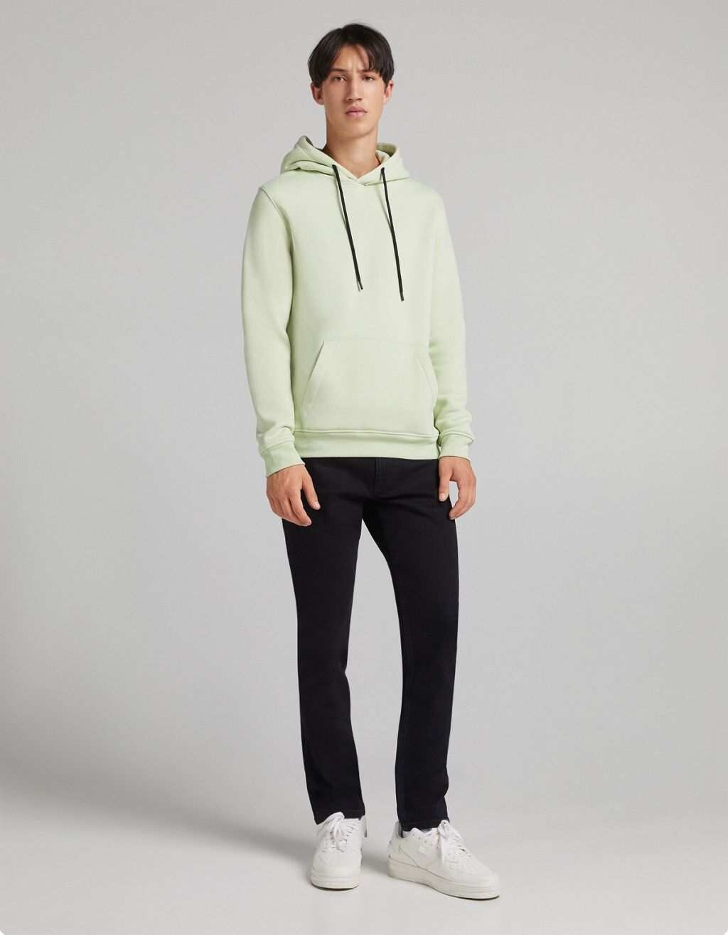

Черные узкие джинсы Bershka