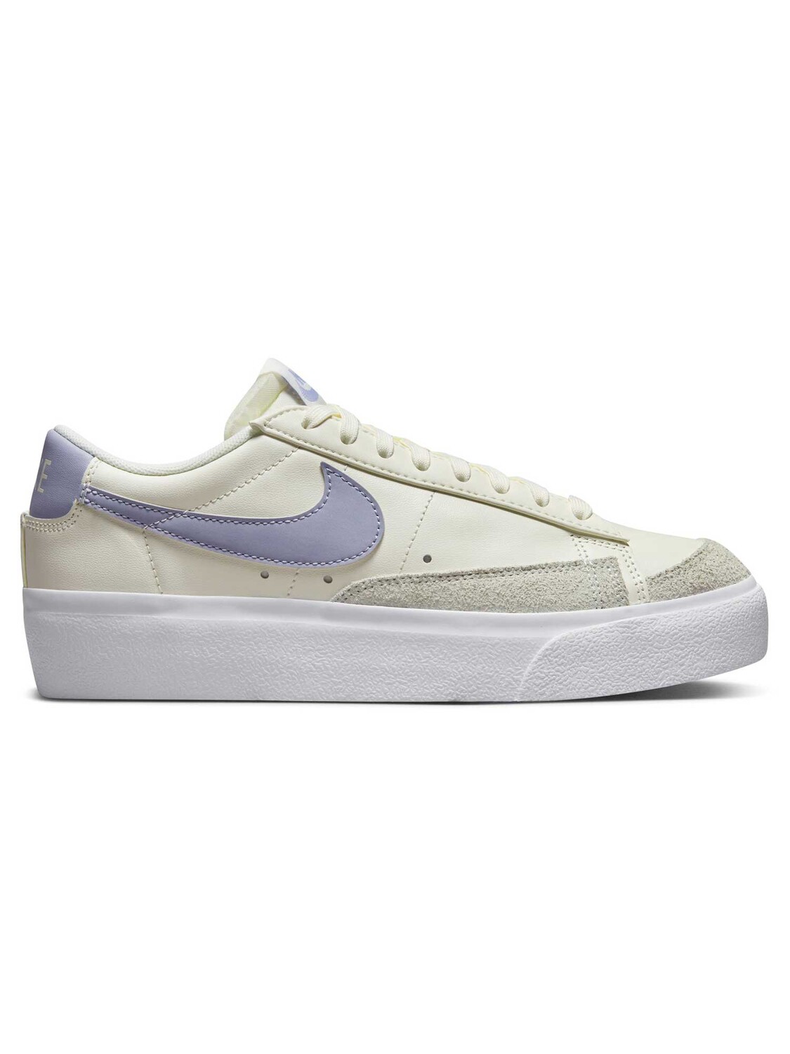 

Кроссовки Nike W BLAZER LOW PLATFORM, бежевый