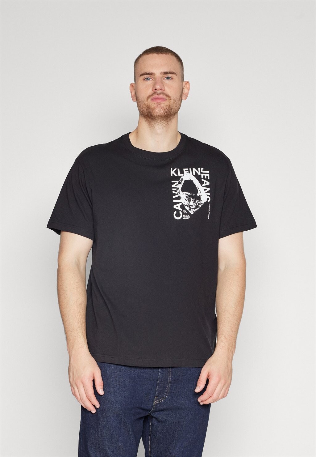 

футболка с принтом PLUS MODERN METALS TEE Calvin Klein, черный