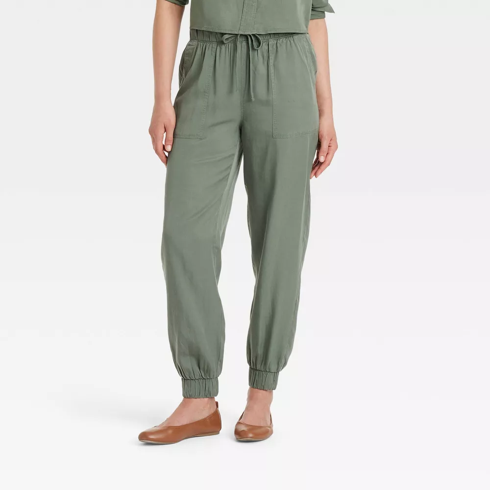 

Женские джоггеры с высокой посадкой Universal Thread, цвет Olive Green