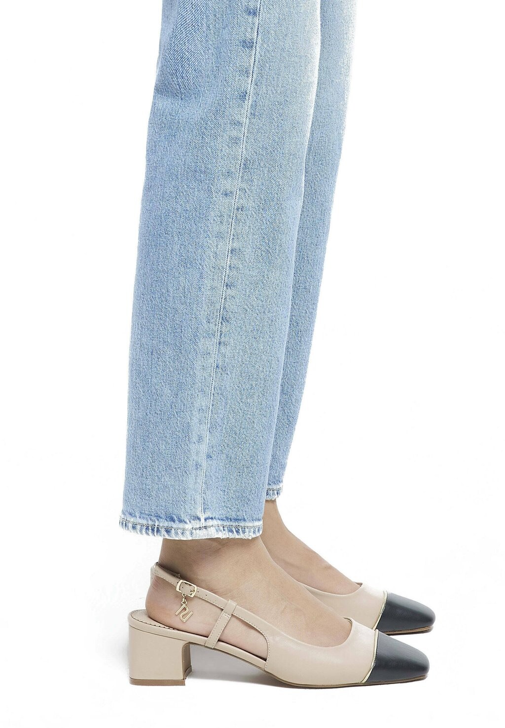 

Туфли River Island