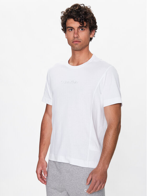 

Футболка стандартного кроя Calvin Klein, белый