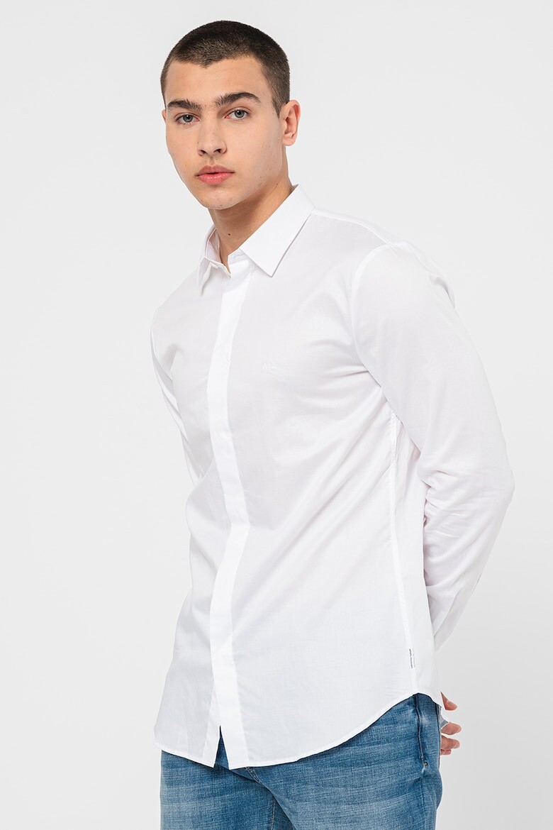 

Узкая хлопковая рубашка Armani Exchange, белый