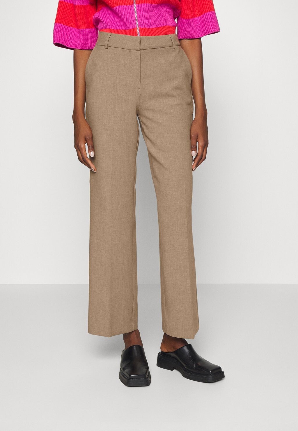 

Брюки SLFRITA WIDE PANT Selected Femme, светло-коричневый
