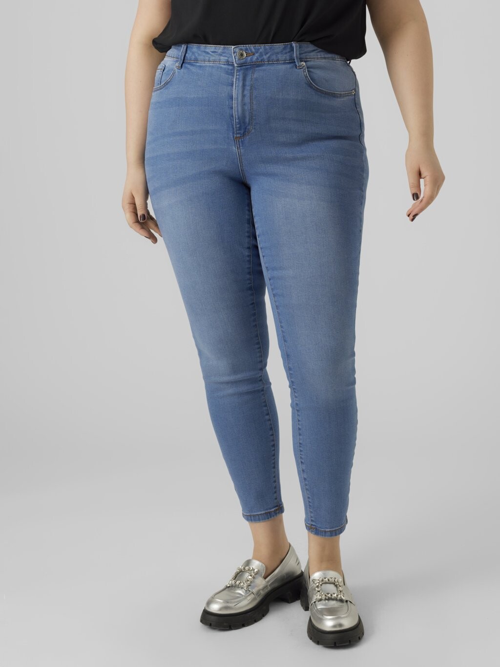 

Джинсы Skinny Fit Vero Moda