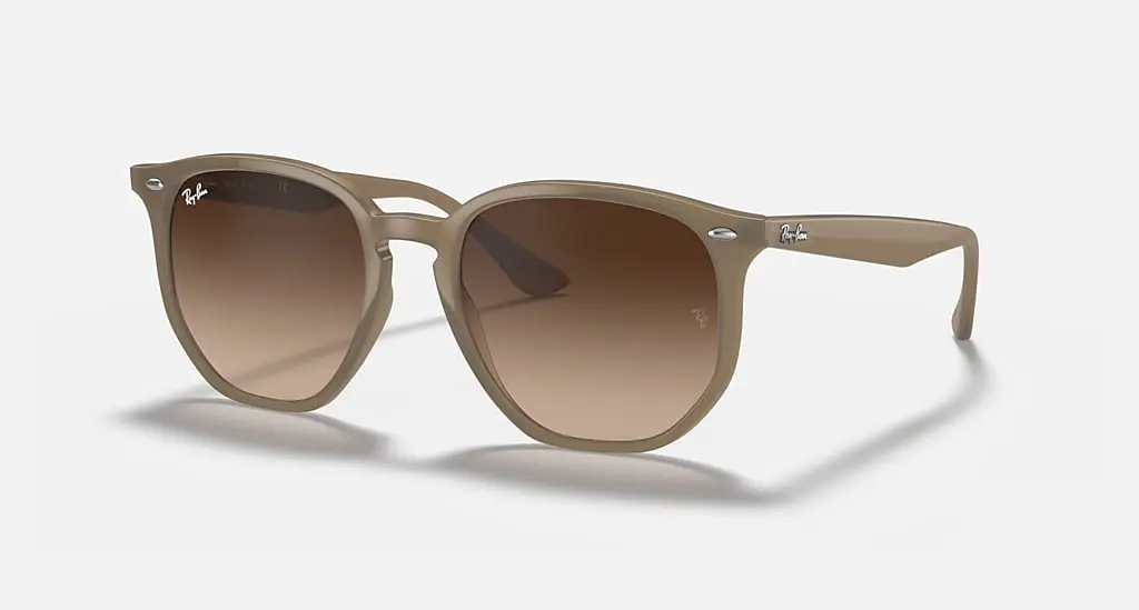 

Солнцезащитные очки Ray-Ban RB4306, темно-коричневый