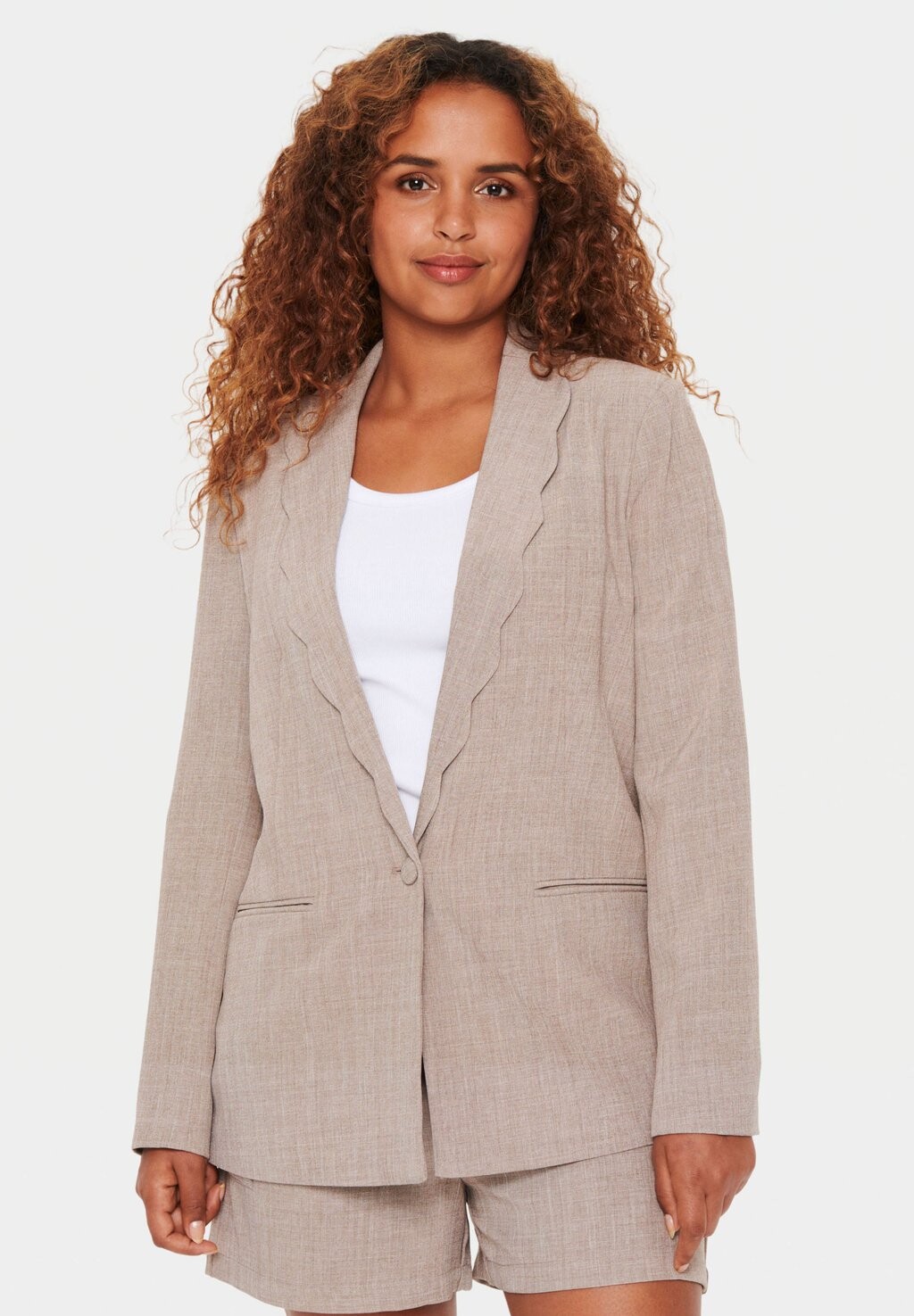

Блейзер Saint Tropez URILSZ, цвет silver mink