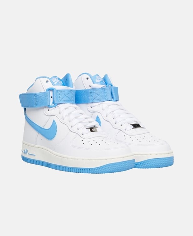 

Кроссовки Nike, белый