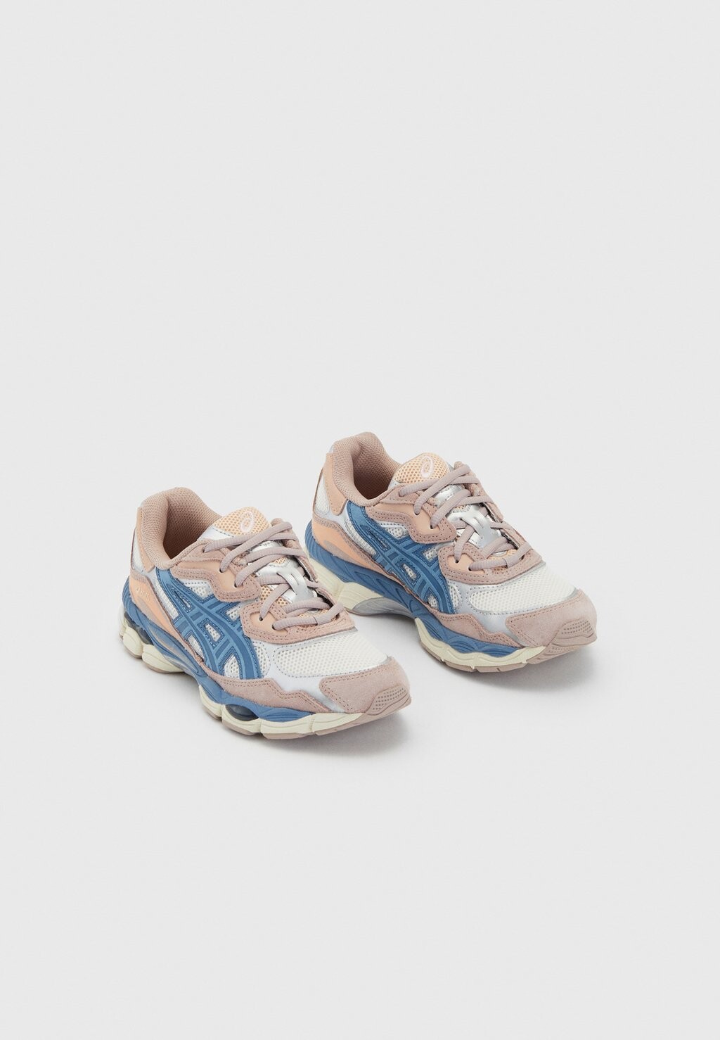 

Кроссовки ASICS SportStyle