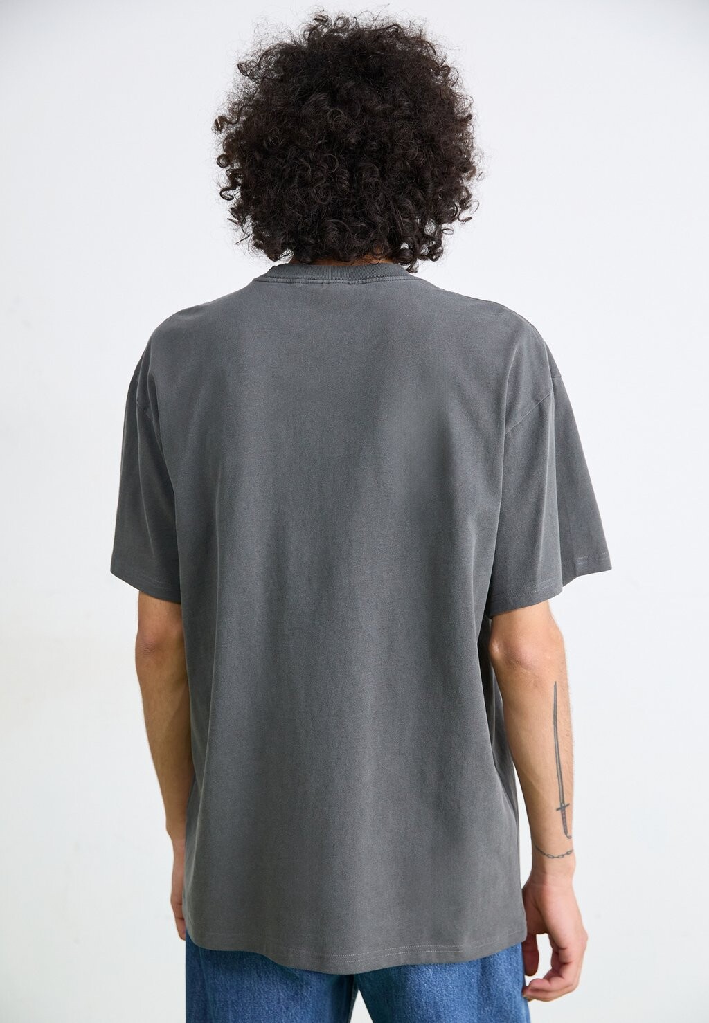 

Базовая футболка Duster Script Carhartt WIP, черная