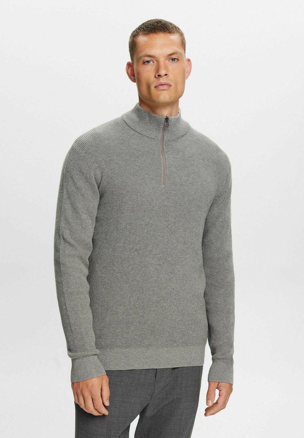 Вязаный свитер Esprit, цвет medium grey