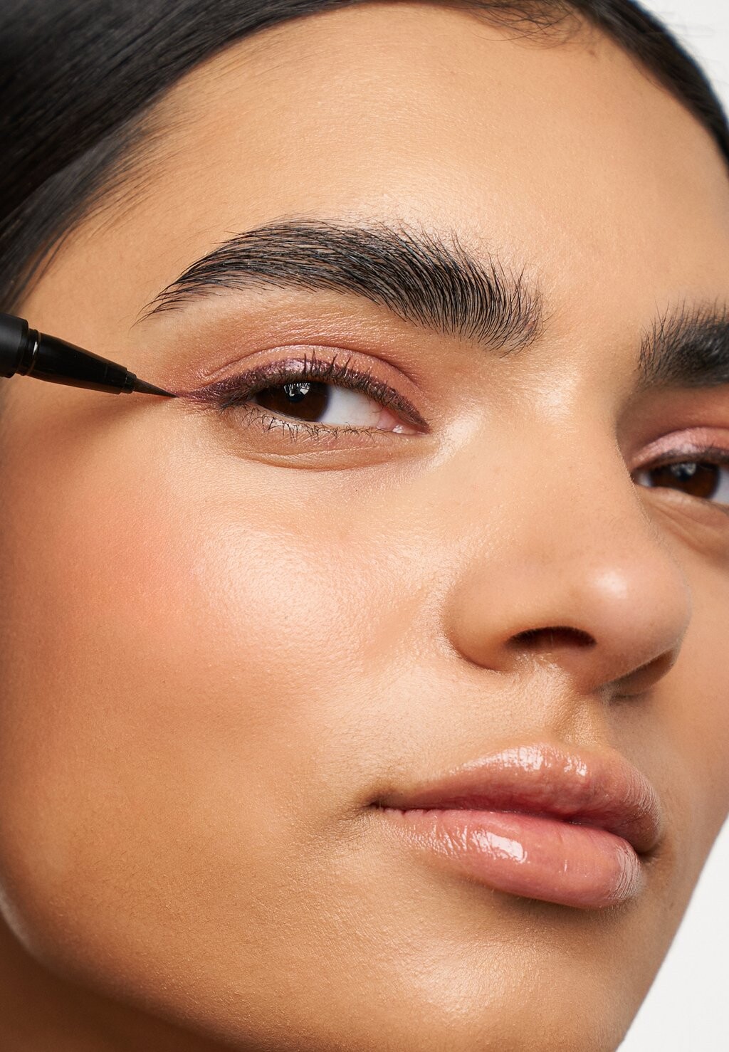 

Подводка для глаз One Move Liquid Eyeliner INGLOT, цвет 2