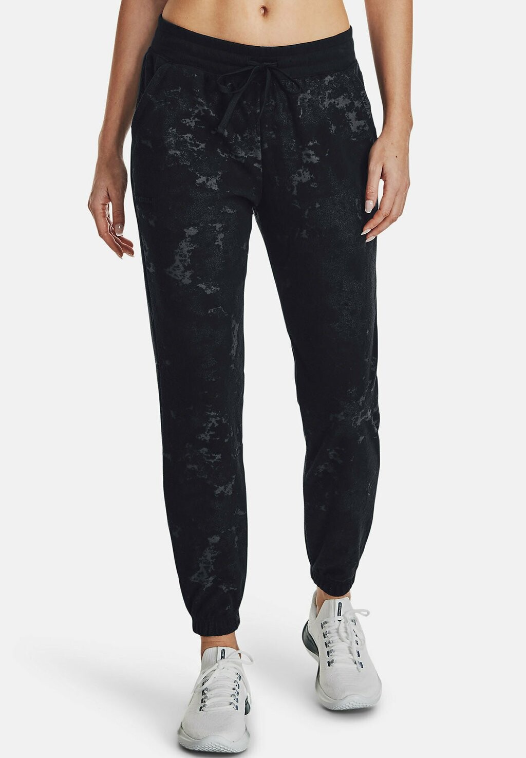 

Спортивные брюки Under Armour, черный
