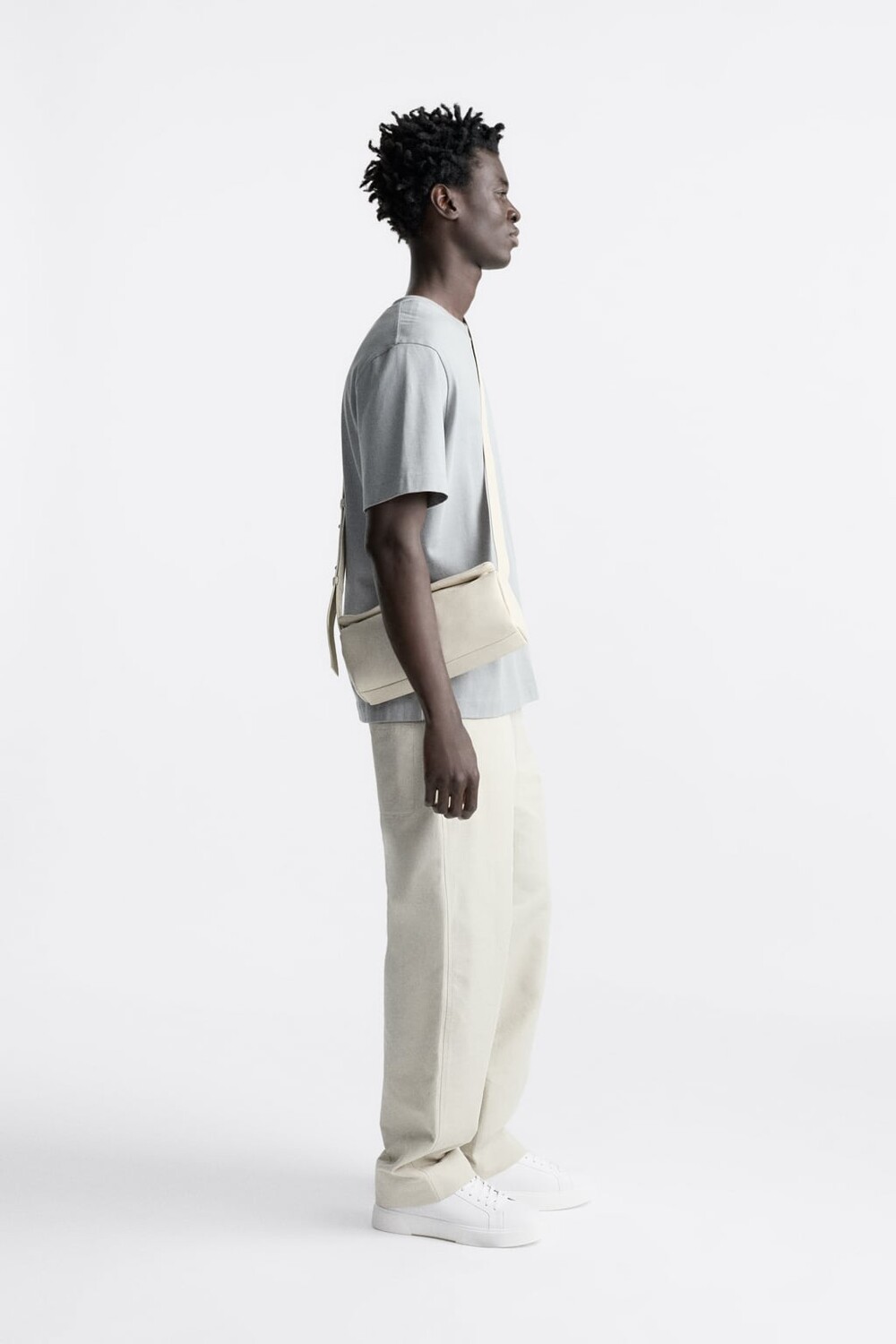 

Массивные кроссовки ZARA, белый