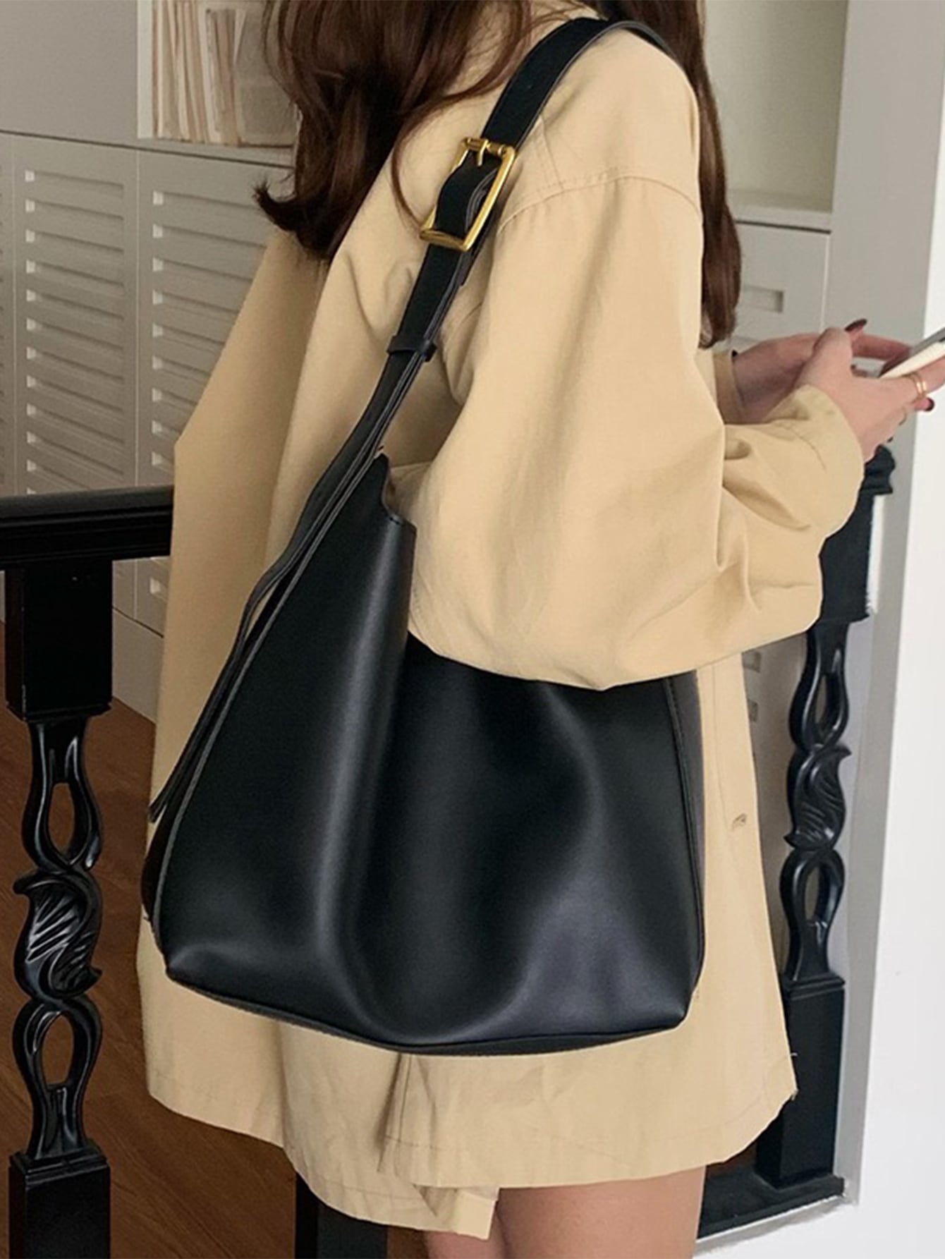 Минималистичная сумка-хобо с внутренним чехлом, черный сумка хобо piove 937 кофе повседневная коричневый