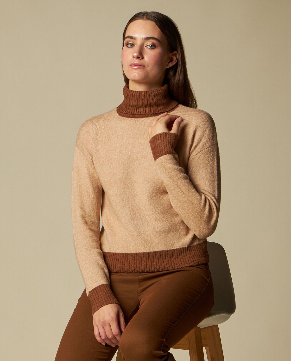 

Женская водолазка из двухцветного трикотажа. NICE&CHIC, зеленый