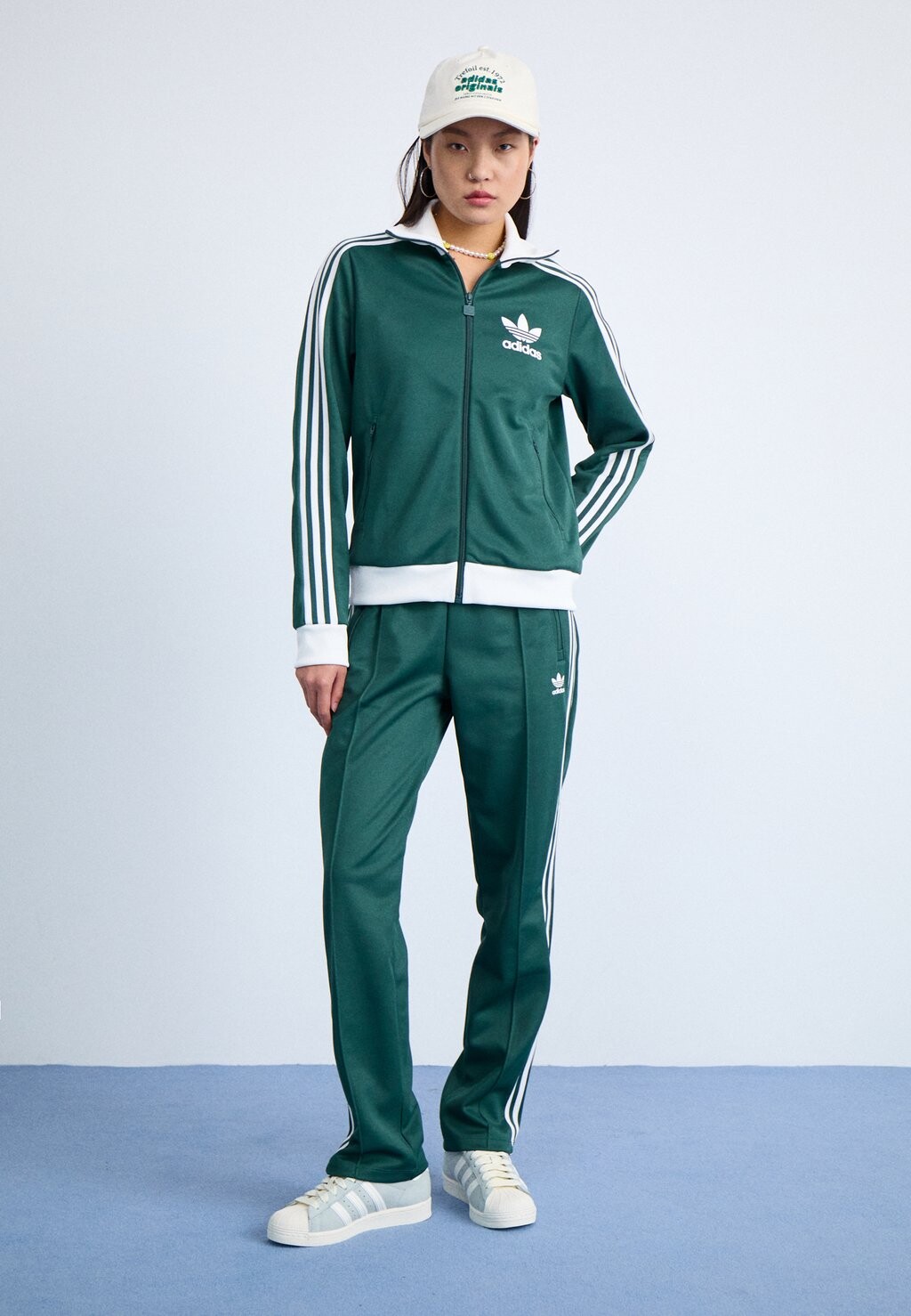

Спортивная куртка Beckenbauer adidas Originals, минерально-зеленый