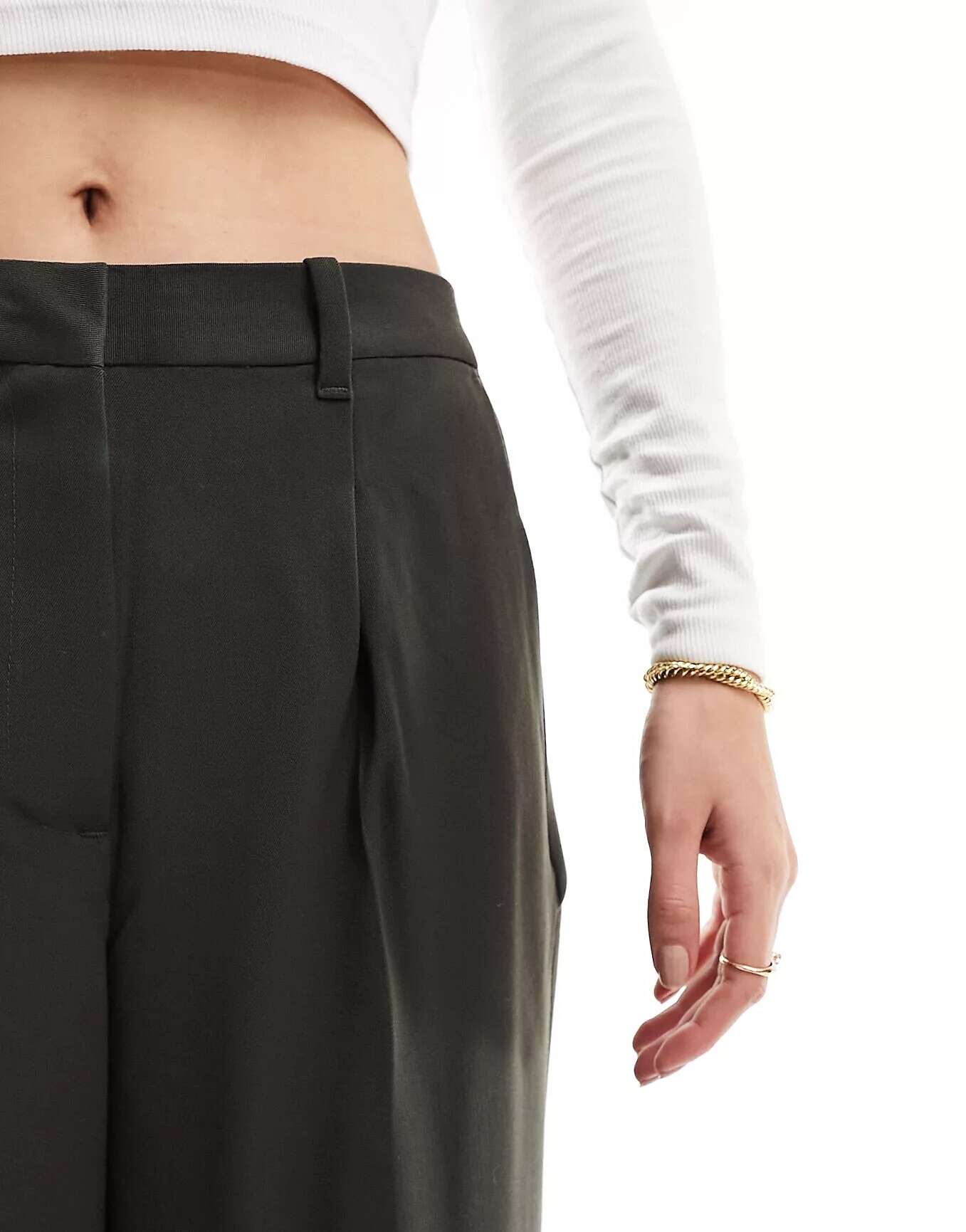 Широкие брюки цвета хаки сшитые на заказ Vero Moda