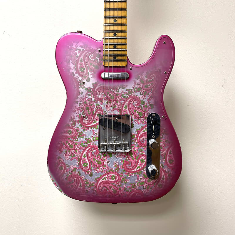 

Электрогитара Fender LTD 68 Pink Paisley Telecaster Relic 2023