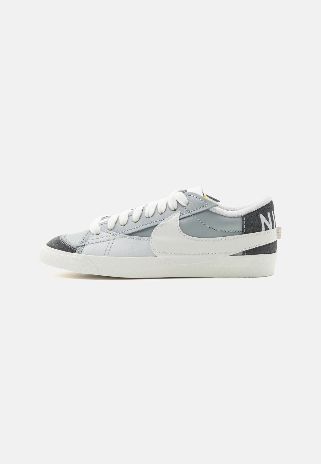 

Кроссовки Nike Blazer '77 Jumbo Unisex, светло-серый дым / парус