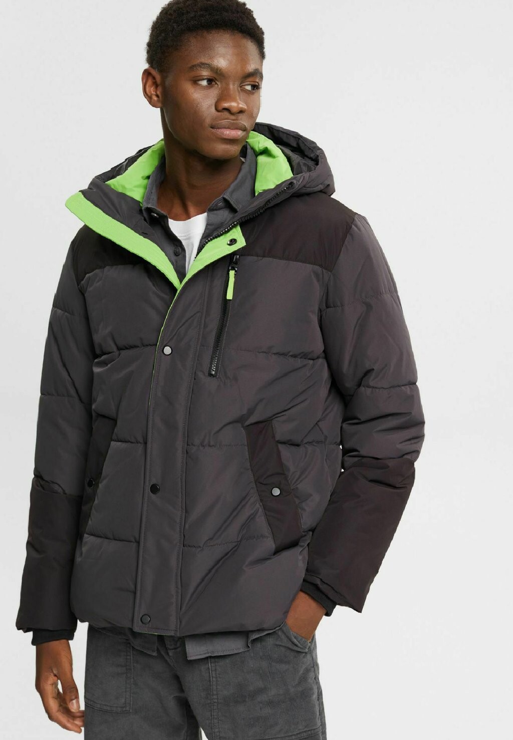 

Зимняя куртка edc by Esprit, темно-серый