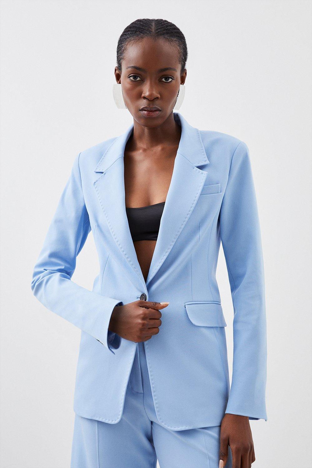 Приталенный однобортный пиджак с карманами Karen Millen, синий кожаный однобортный пиджак с запахом сзади karen millen нейтральный