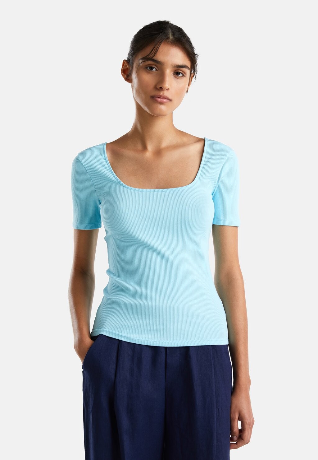 

Базовая футболка United Colors of Benetton, синий