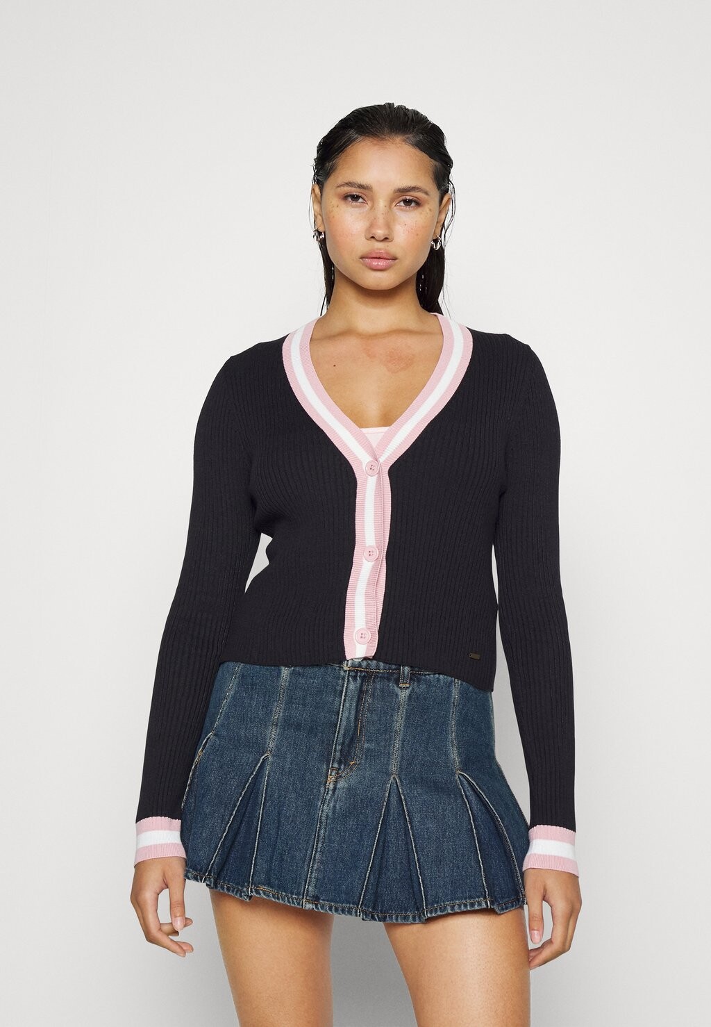 

Кардиган Pepe Jeans, черный