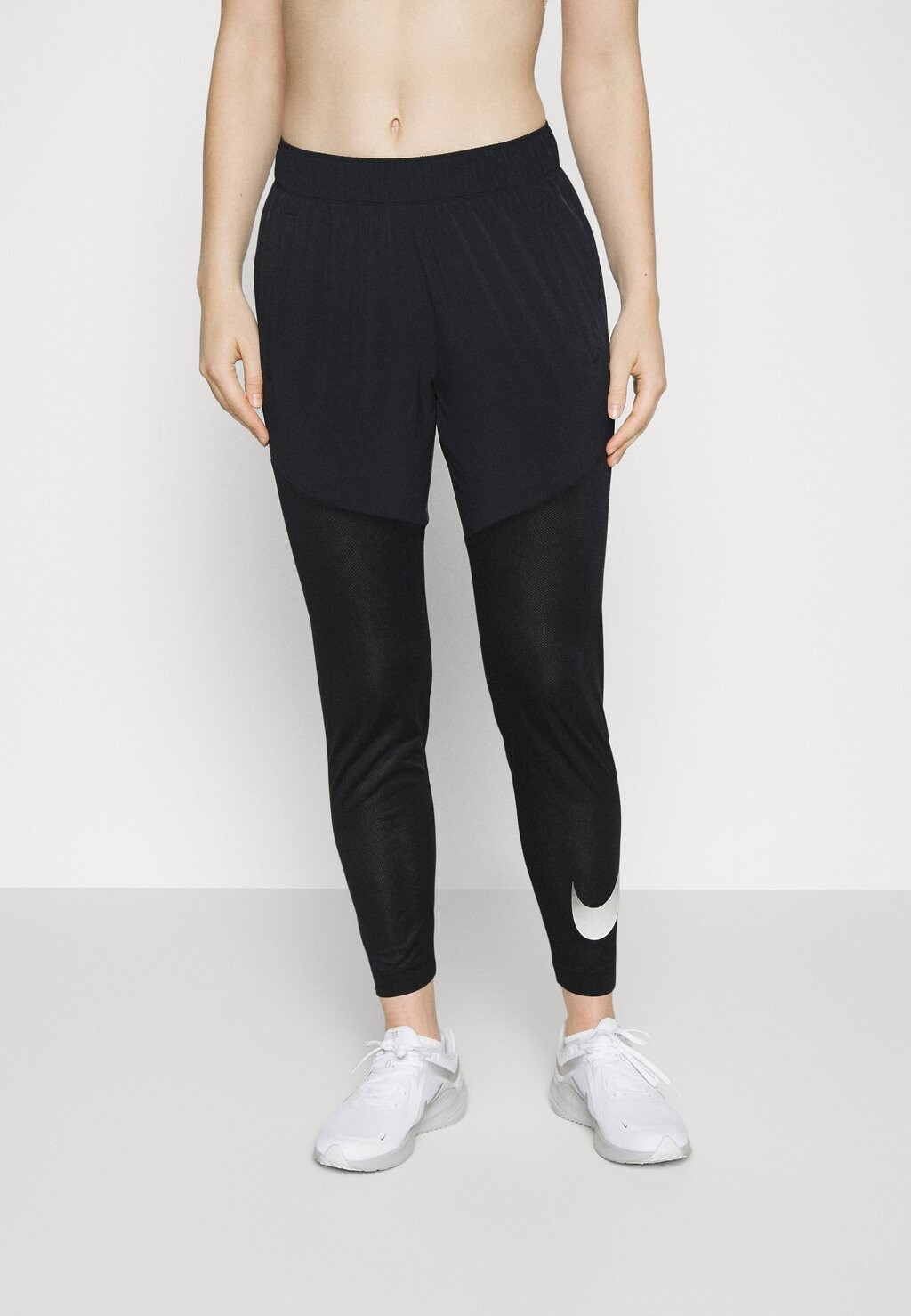 

Спортивные брюки Nike, Черный