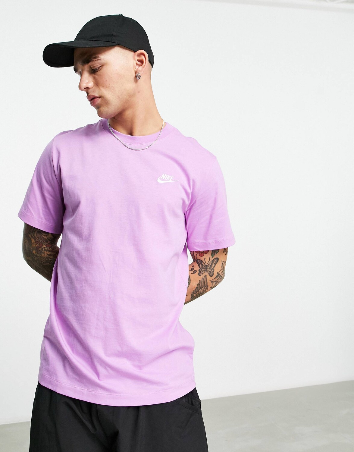 

Фиолетовая футболка Nike Club, Фиолетовый