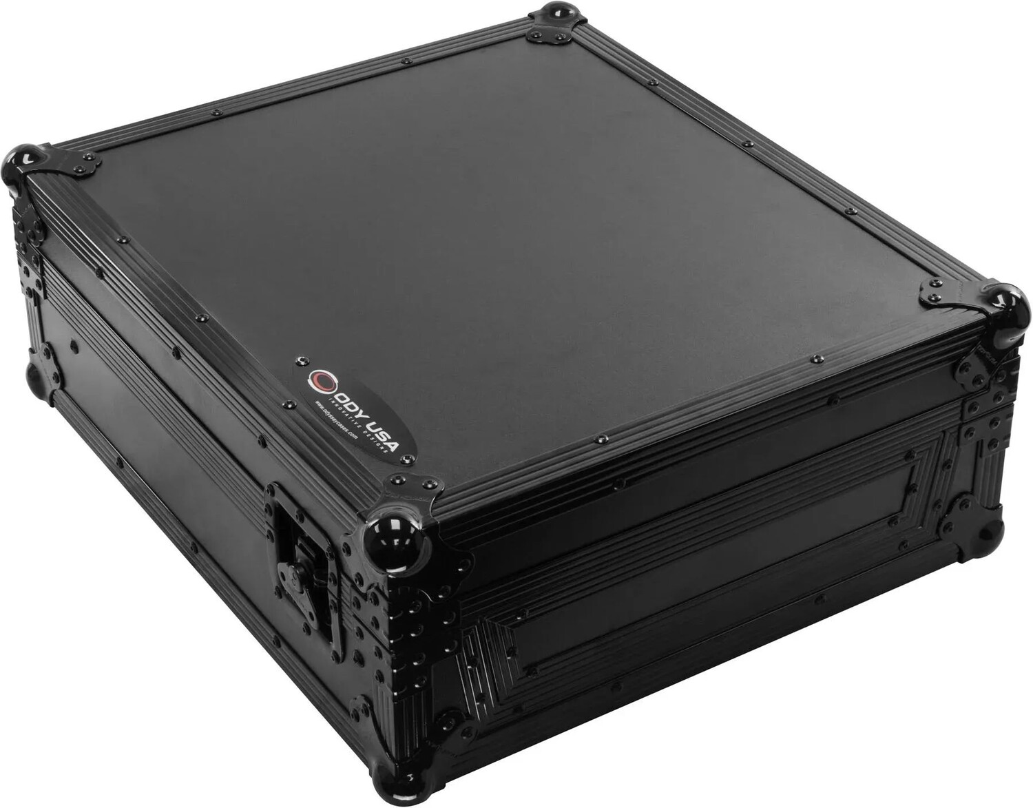 

Новый полетный кейс Odyssey FZGSDJMA9BLM Black Label Pioneer DJM-A9